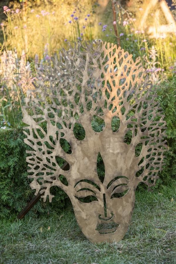 Декор сада «Зеркала природы» на фестивале Moscow Flower Show.