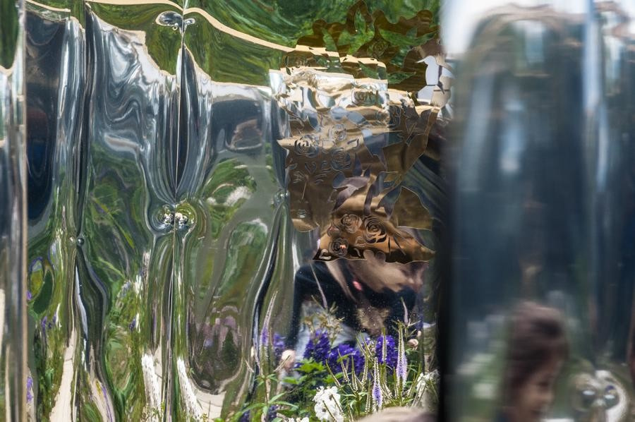 Декор сада «Зеркала природы» на фестивале Moscow Flower Show.
