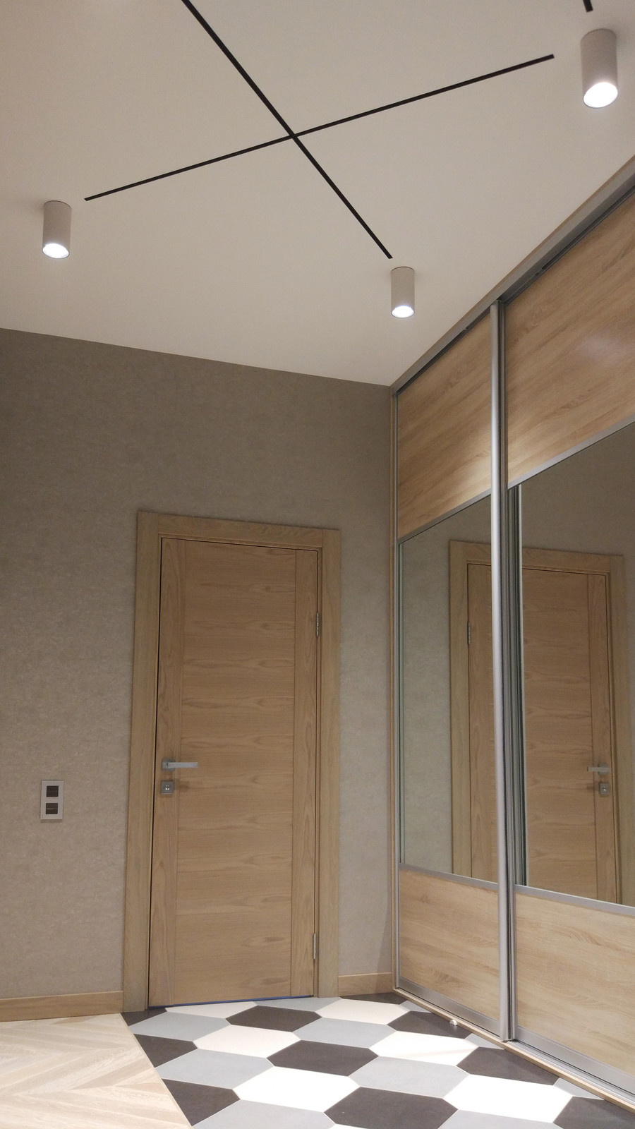 Простые линии, немного шерсти и калейдоскоп