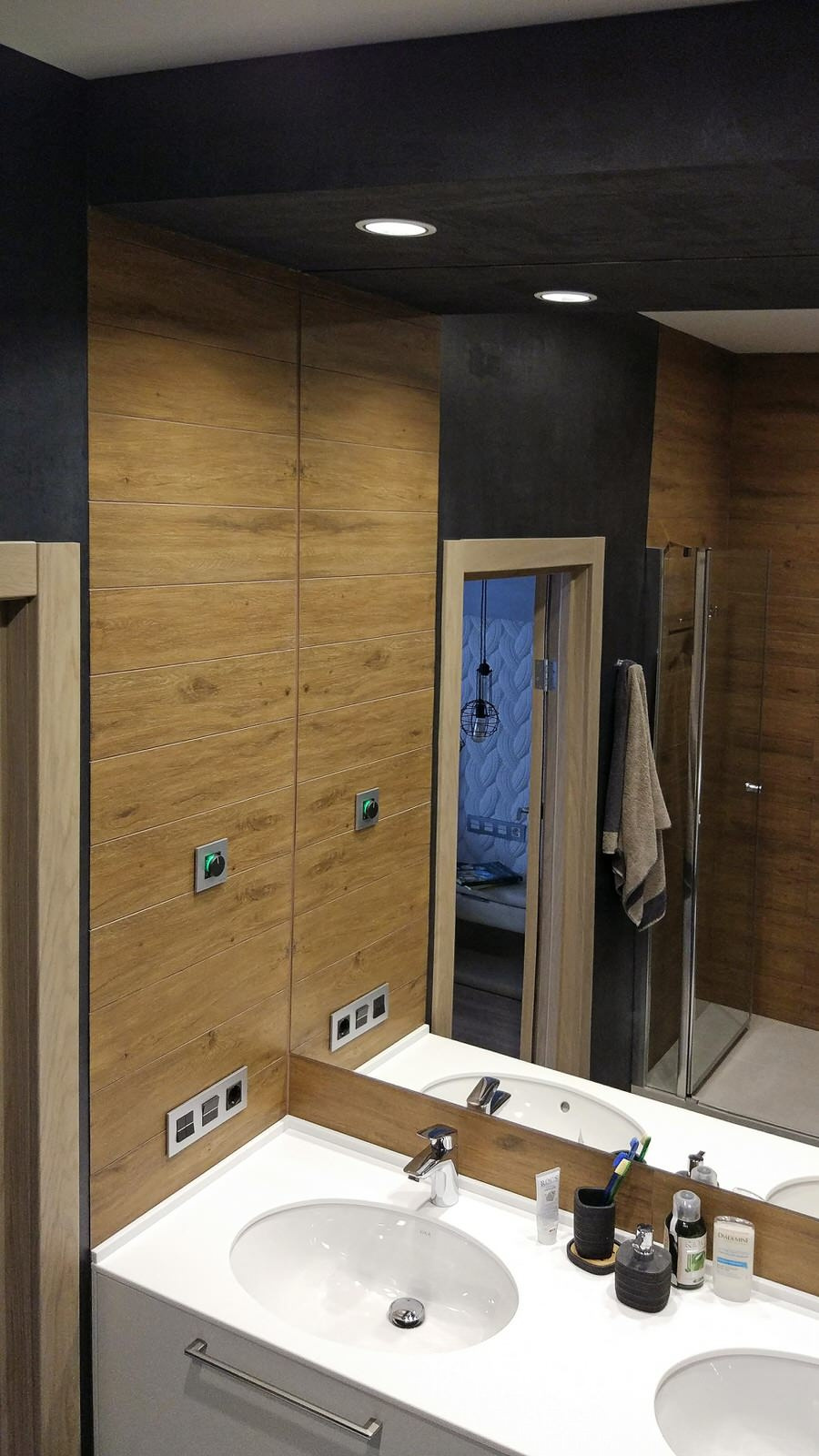 Простые линии, немного шерсти и калейдоскоп