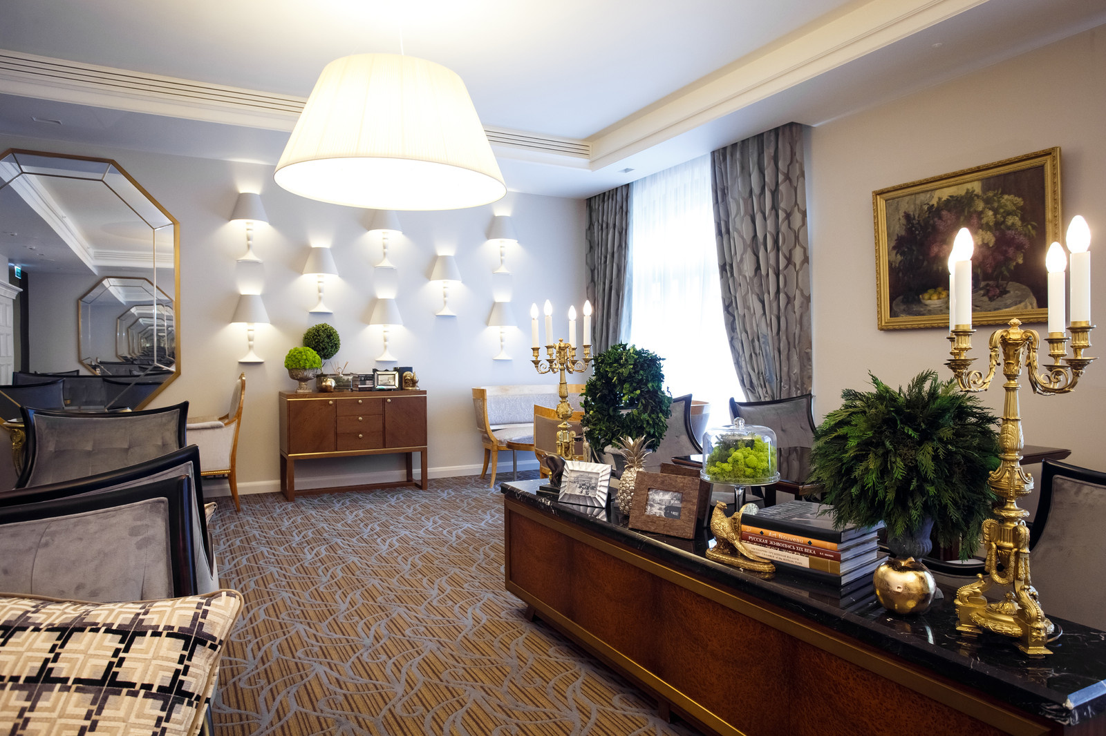 Реконструкция исторических номеров отеля Метрополь и ресторан Савва