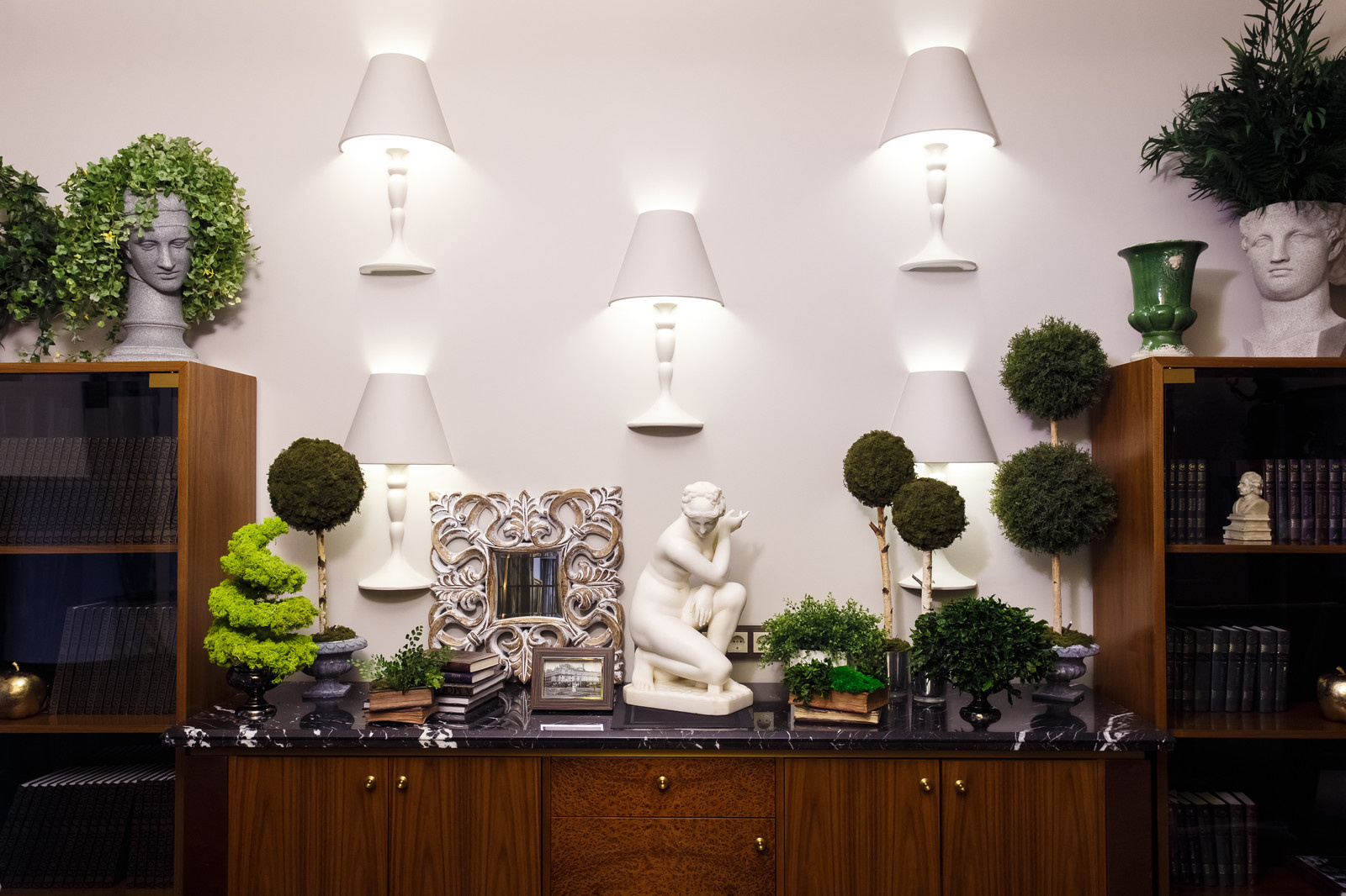 Реконструкция исторических номеров отеля Метрополь и ресторан Савва