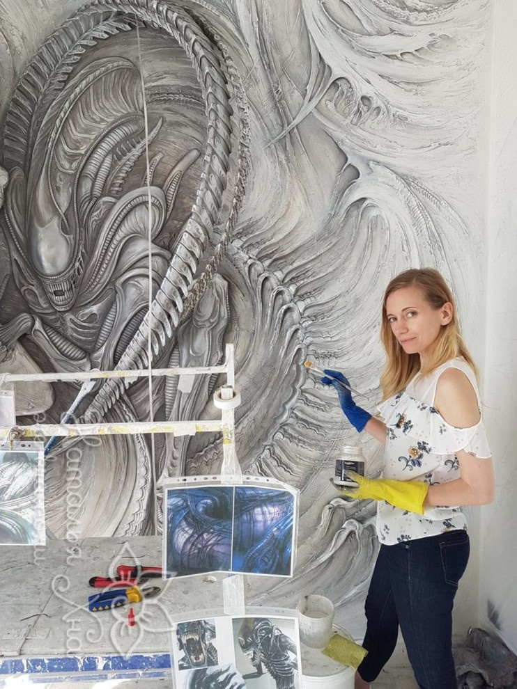 БАРЕЛЬЕФ «ЧУЖОЙ»