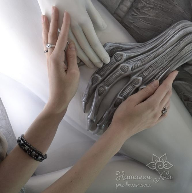 БАРЕЛЬЕФ «ЧУЖОЙ»