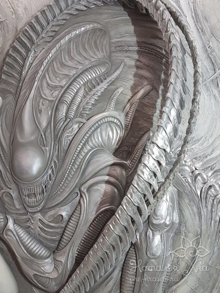 Обложка проекта: БАРЕЛЬЕФ «ЧУЖОЙ»