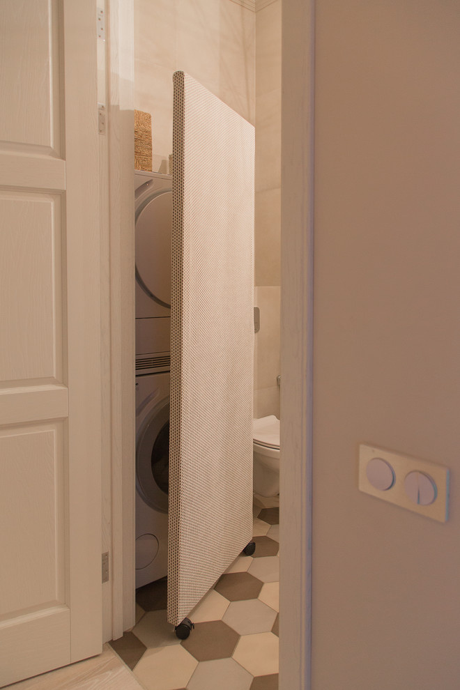 Тёплая осень на Фрунзенской набережной