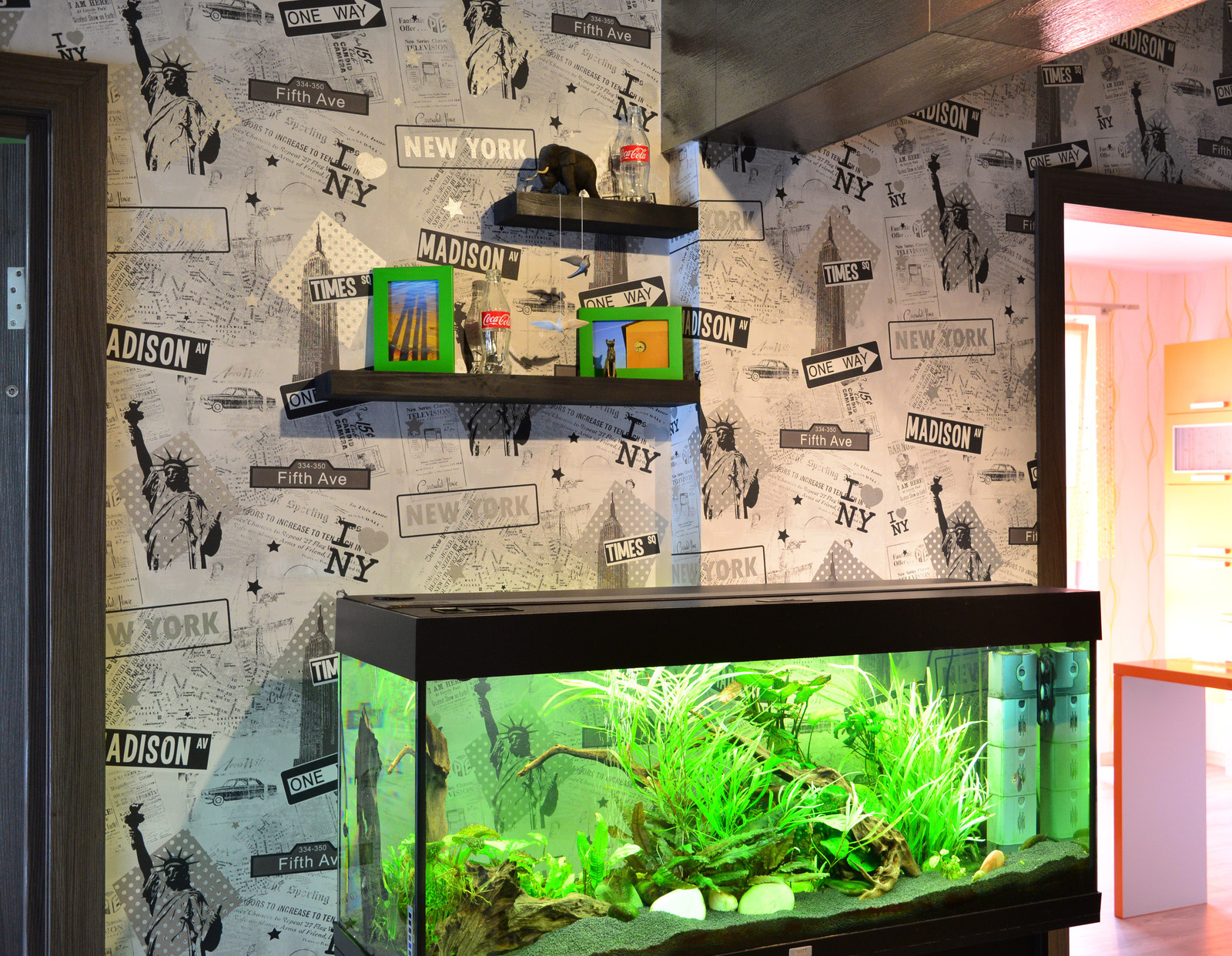 Квартира в стиле авангард для пары фрилансеров