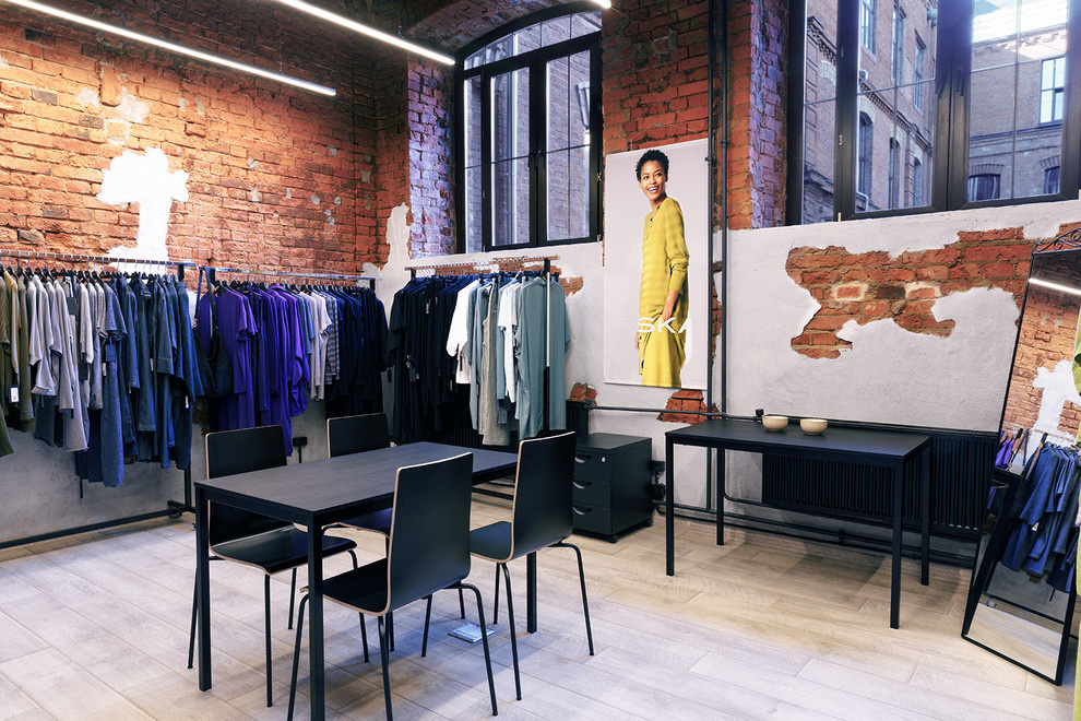 Шоурум в стиле лофт