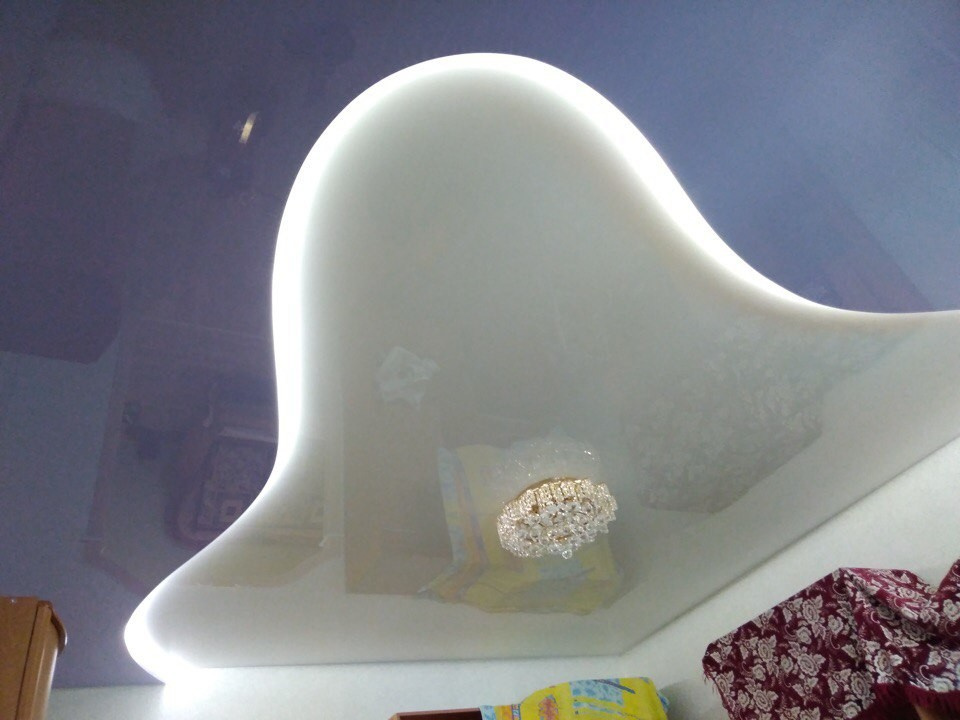 Натяжной потолок