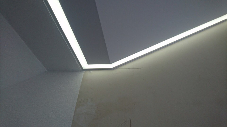 Натяжной потолок