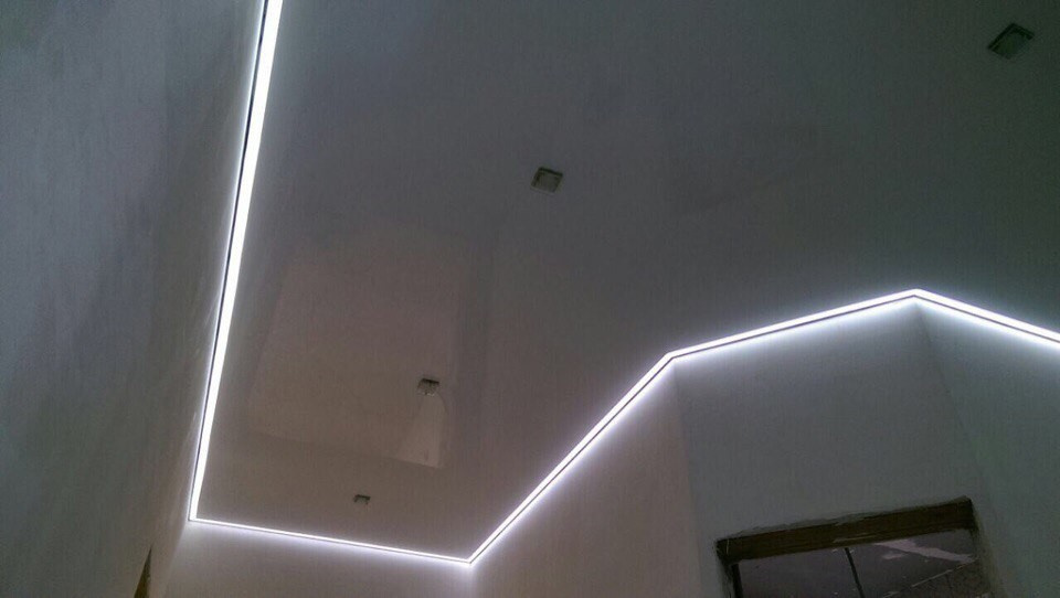 Натяжной потолок