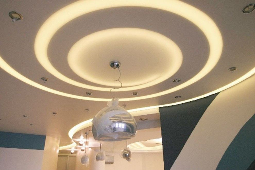 Натяжной потолок