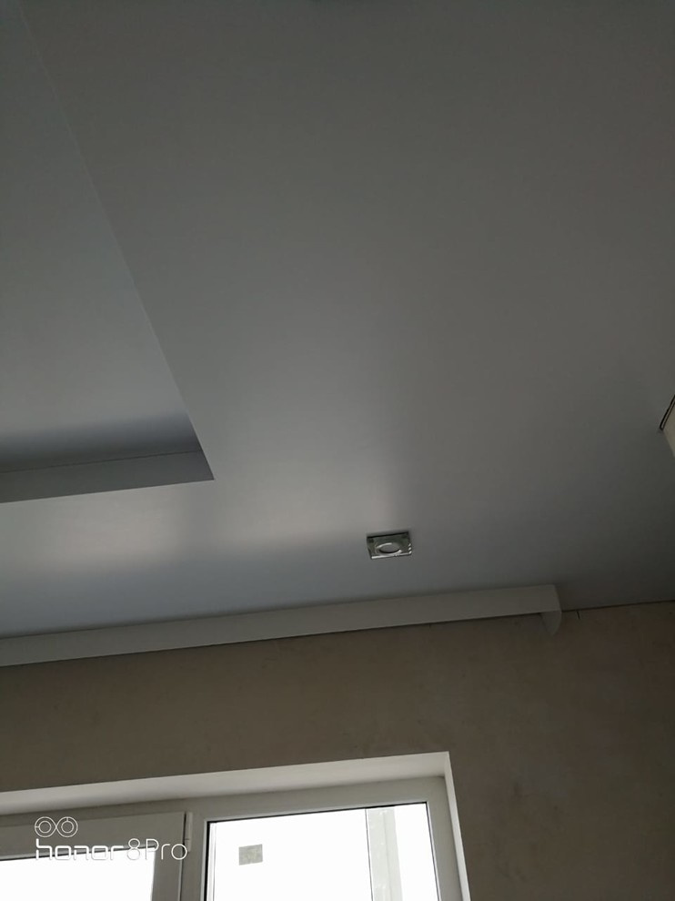 Натяжной потолок