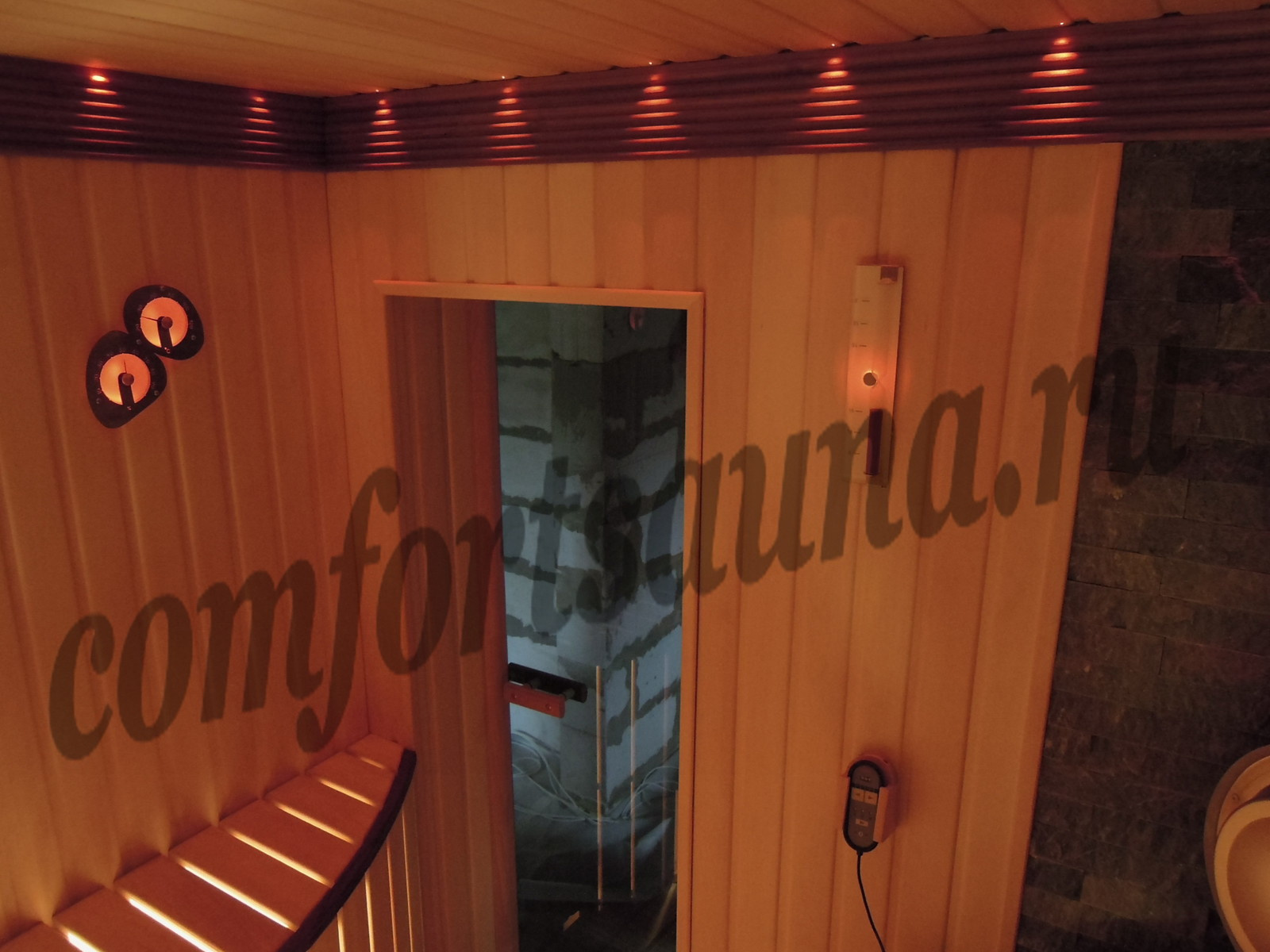 Обложка проекта: Одна из наших последних саун