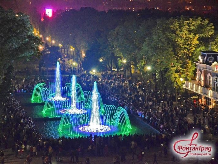 Поющий каскадный фонтан "Аврора"