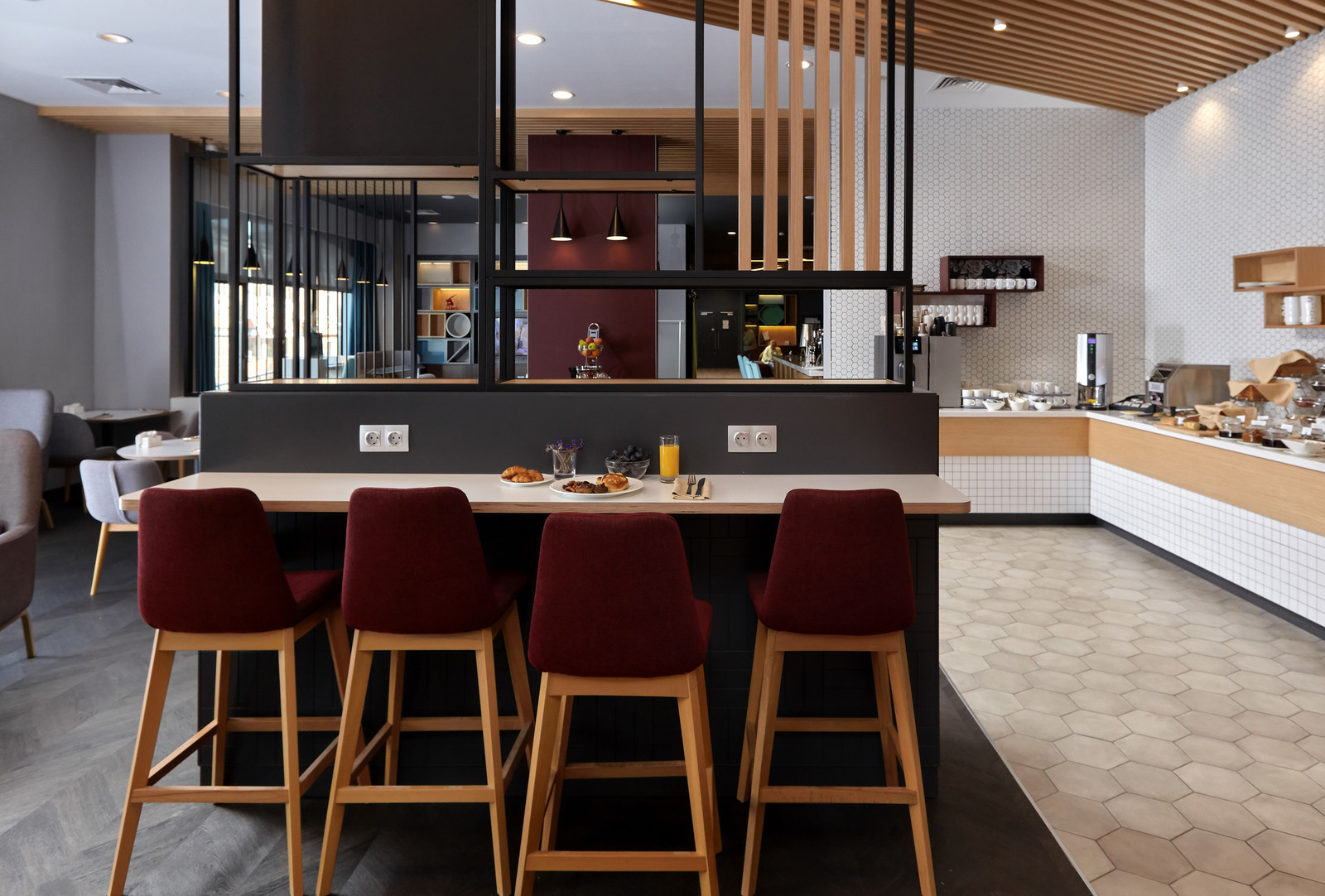 Mercure Hotel Nizhniy Novgorod |  Отель Меркьюри Нижний Новгород 4*