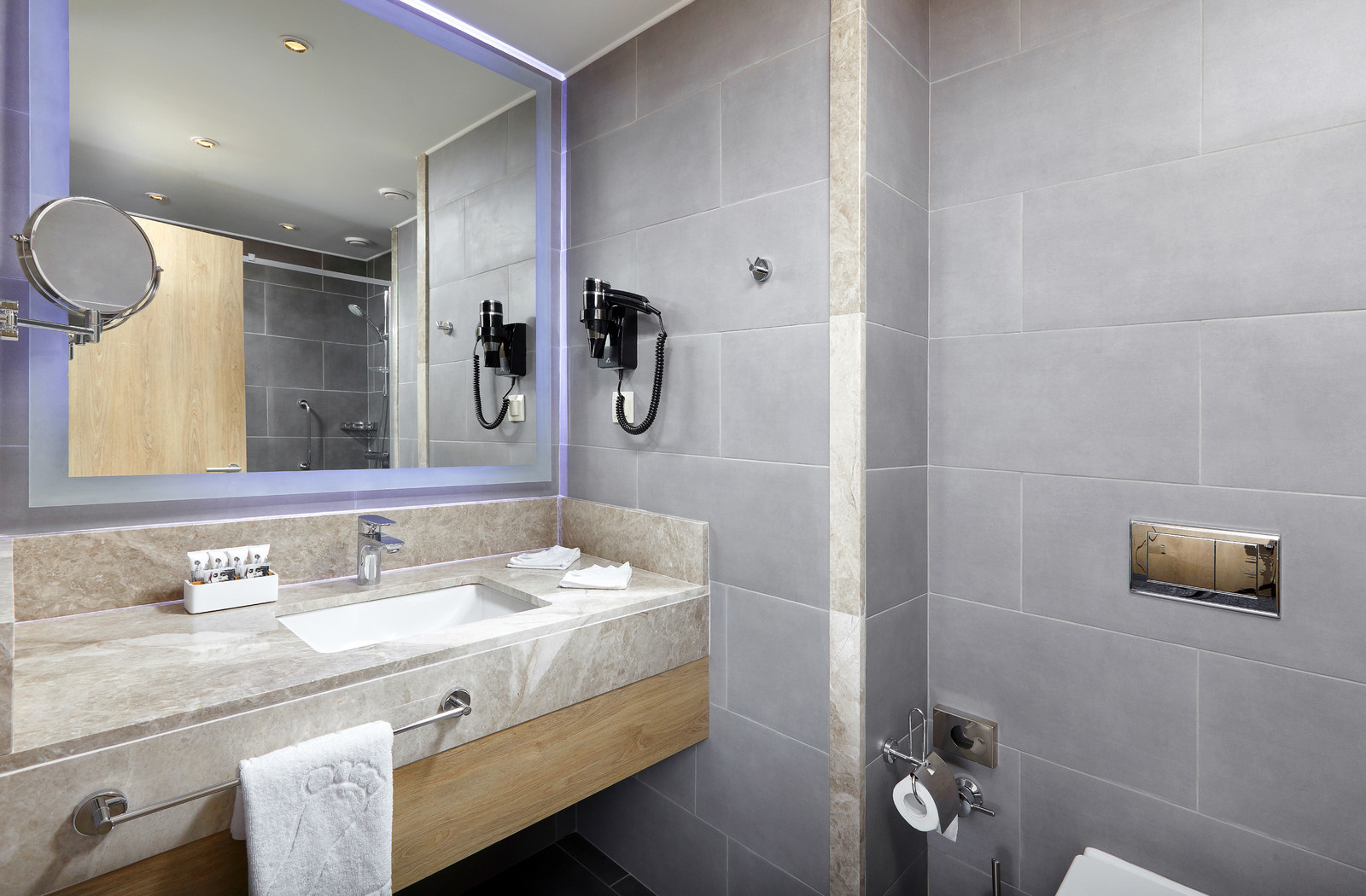 Mercure Hotel Nizhniy Novgorod |  Отель Меркьюри Нижний Новгород 4*