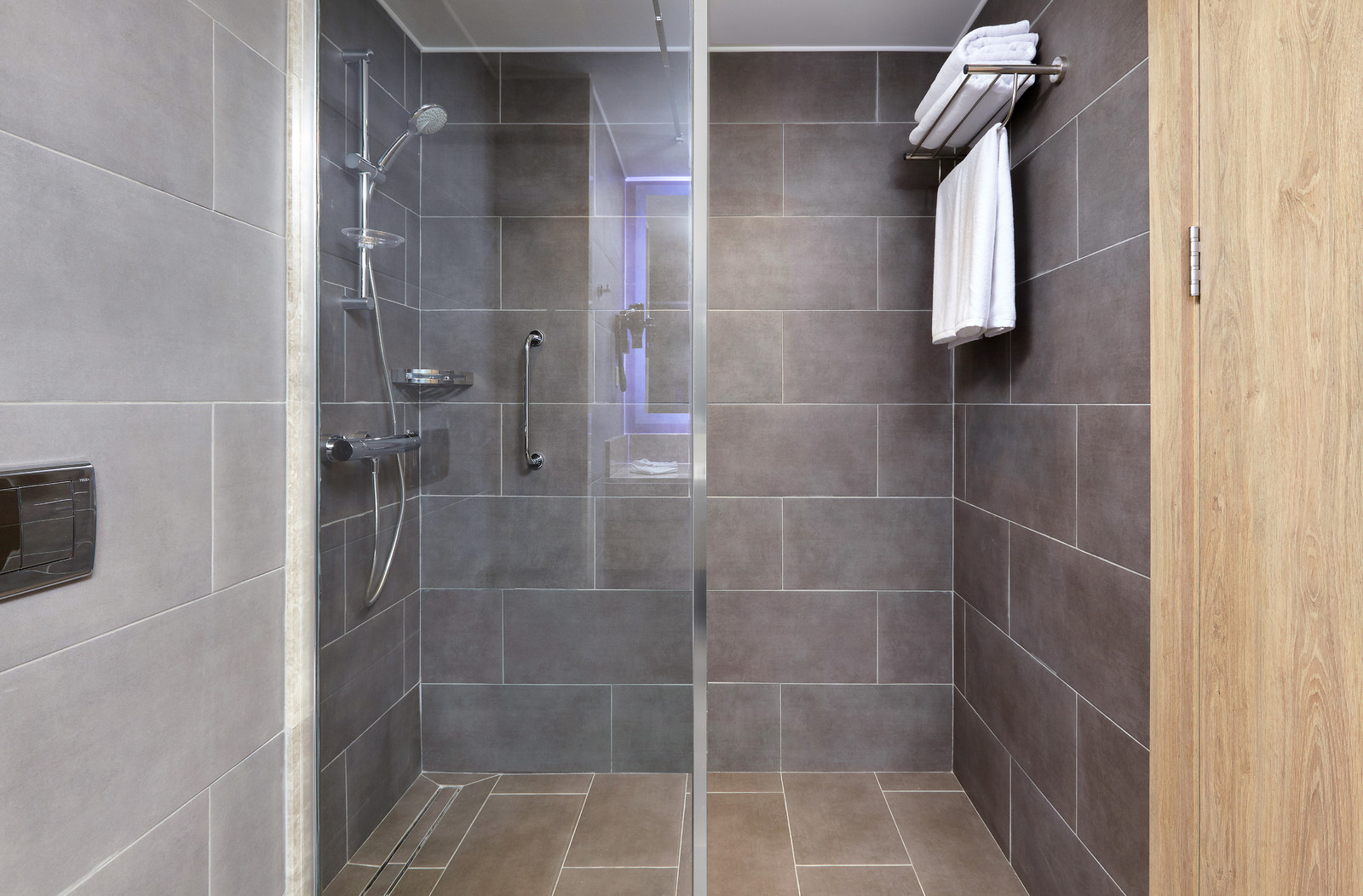 Mercure Hotel Nizhniy Novgorod |  Отель Меркьюри Нижний Новгород 4*