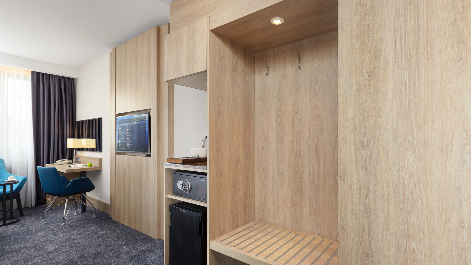 Mercure Hotel Nizhniy Novgorod |  Отель Меркьюри Нижний Новгород 4*
