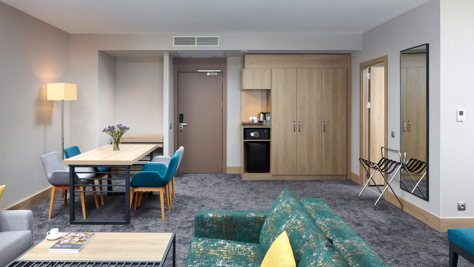 Mercure Hotel Nizhniy Novgorod |  Отель Меркьюри Нижний Новгород 4*