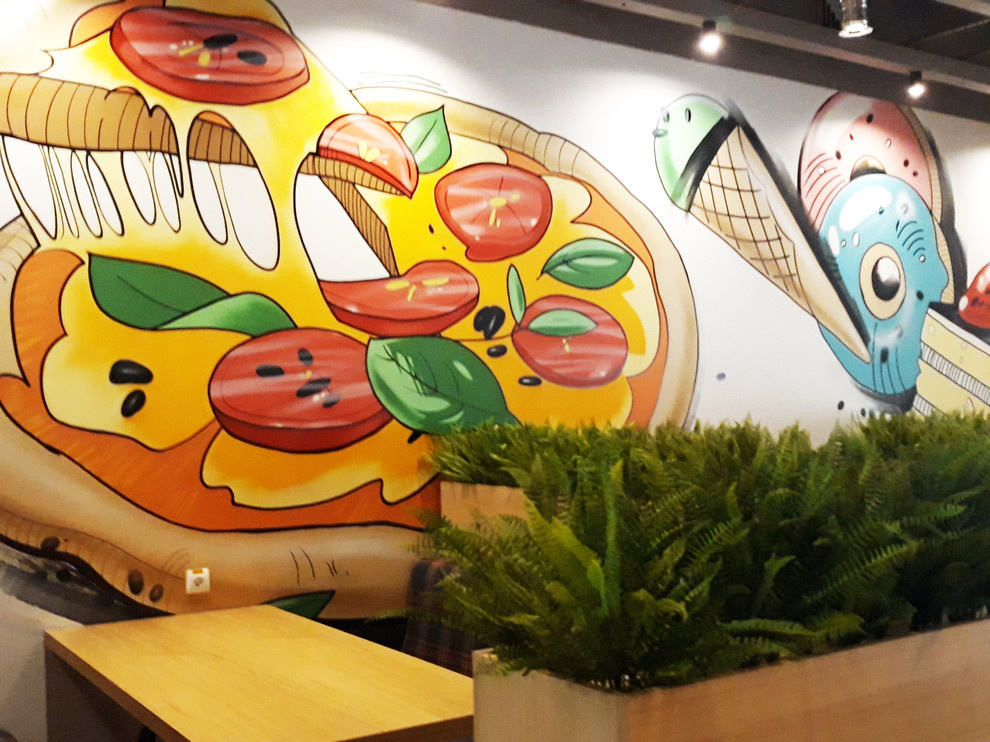 Ресторан LaFamiglia 150 посадочных мест.