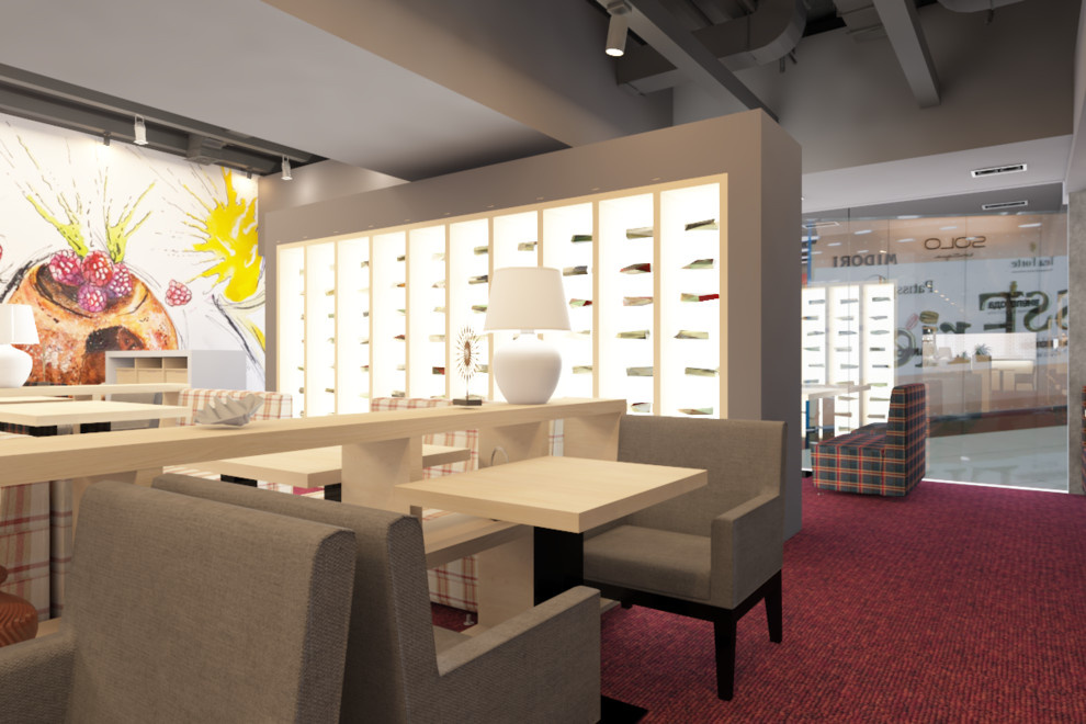 Ресторан LaFamiglia 150 посадочных мест.