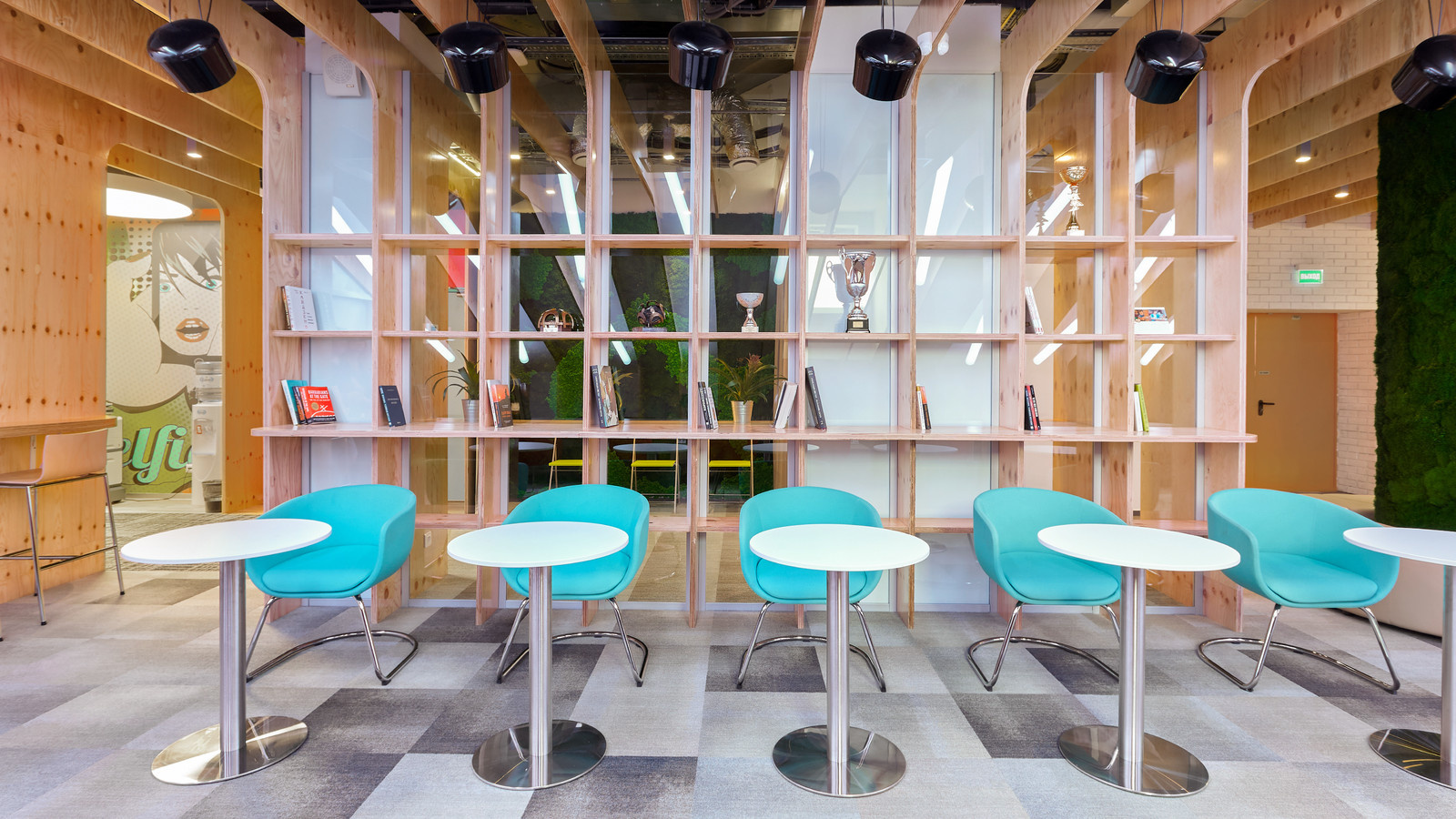 Коворкинговый офисный центр МТС.