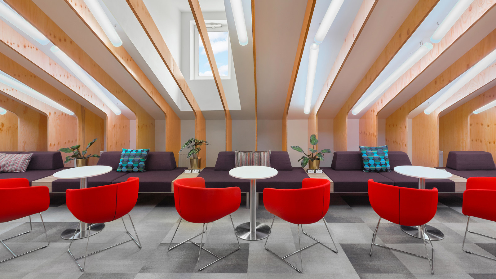 Коворкинговый офисный центр МТС.