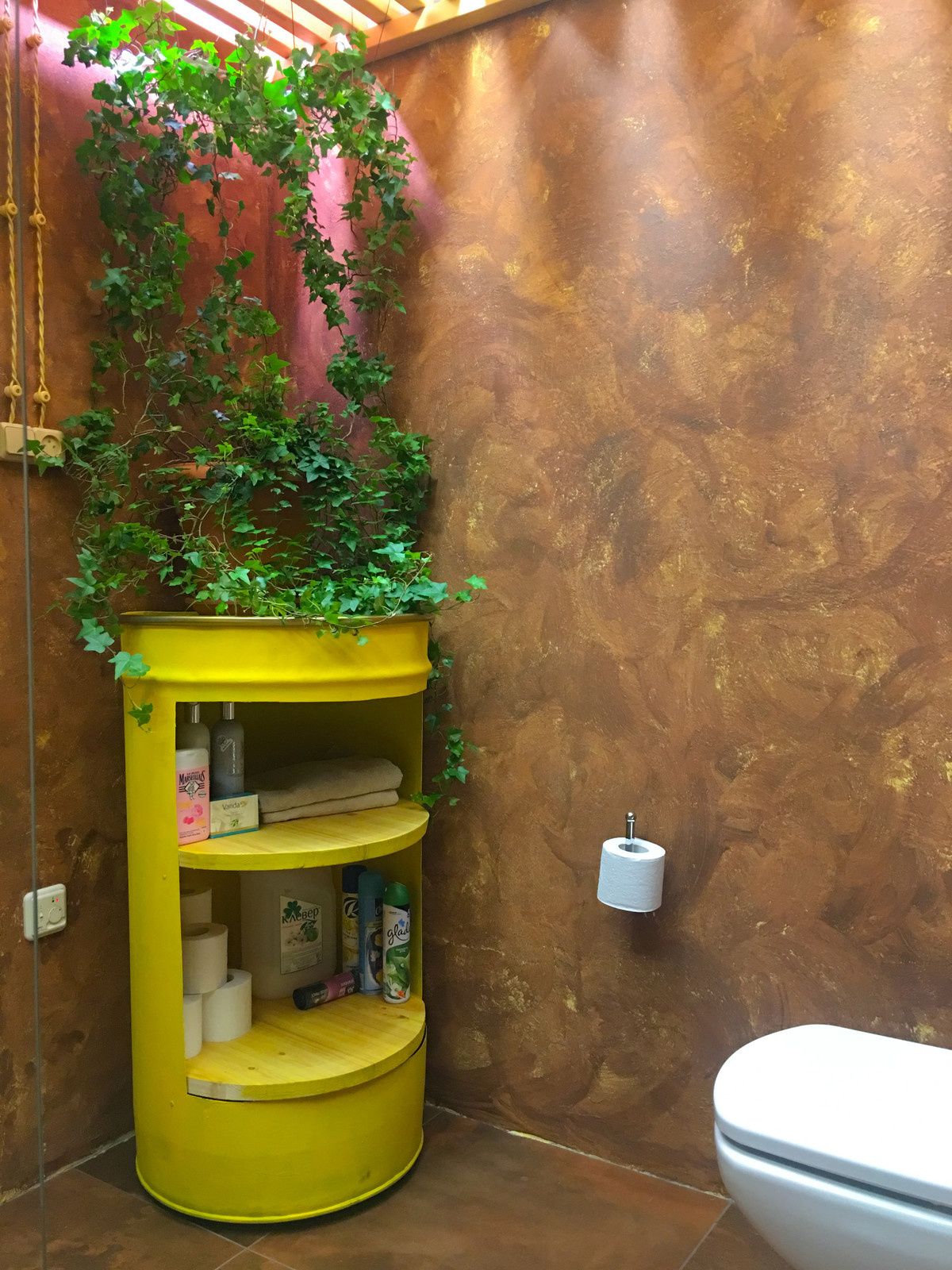 Санузел в офисе