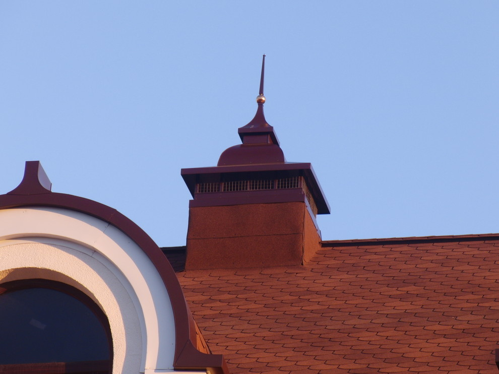 Декоративные тумы и колпаки, окрытие арок и парапетов, купол на Бизнес центр