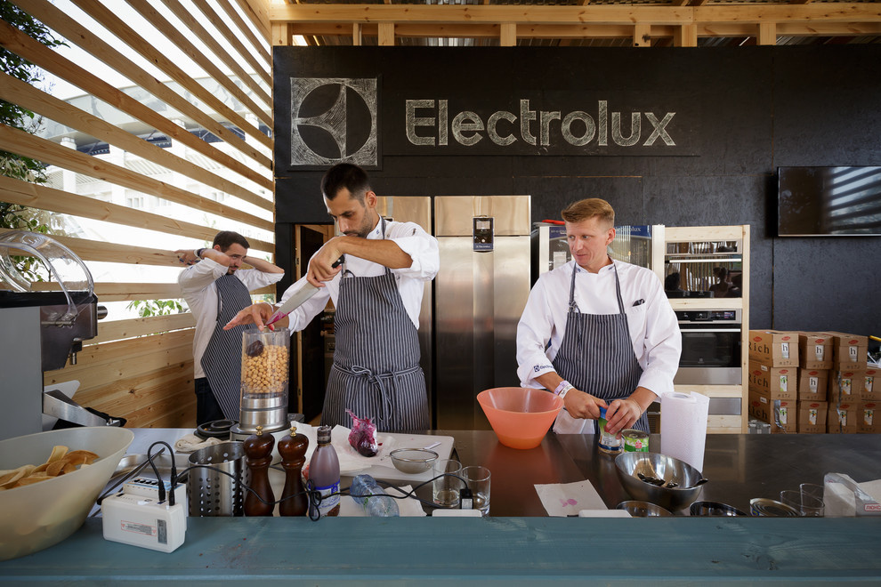 Павильон + внутренний двор