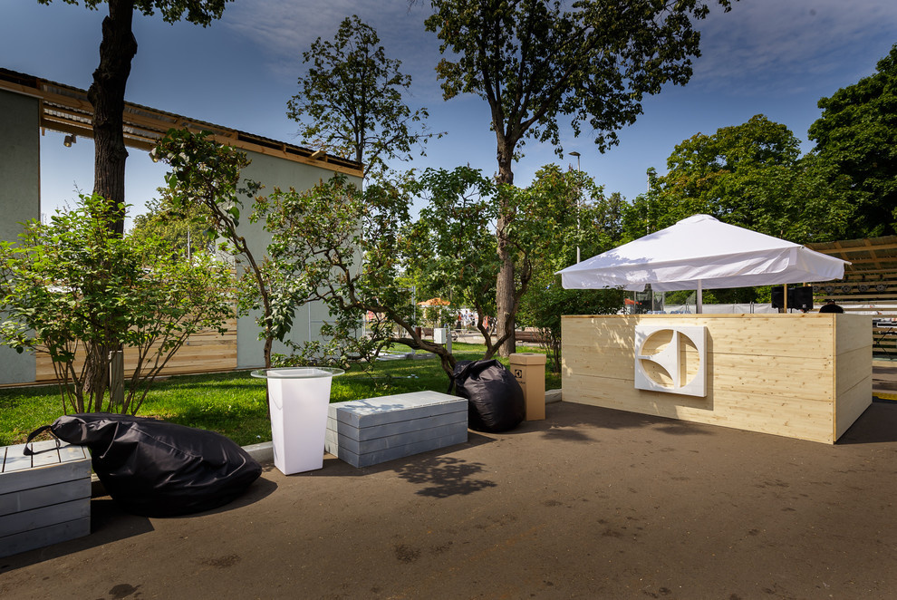 Павильон + внутренний двор