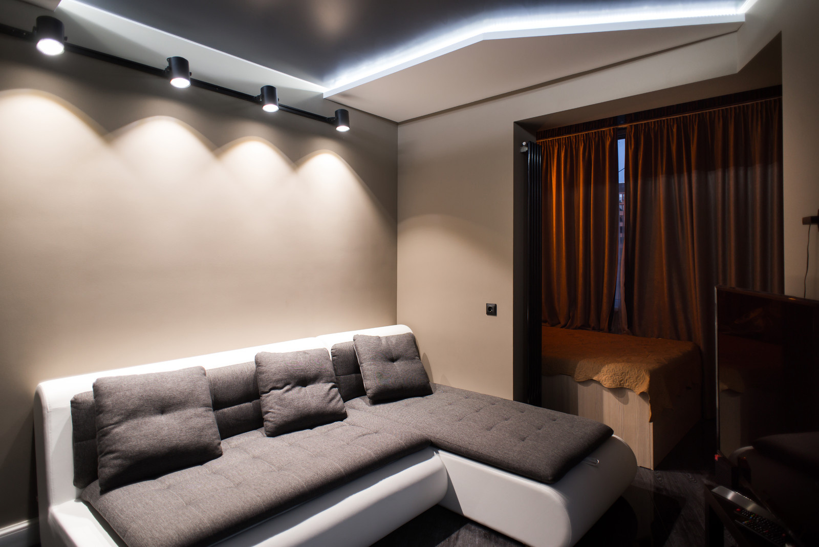 Обложка проекта: квартира для студента