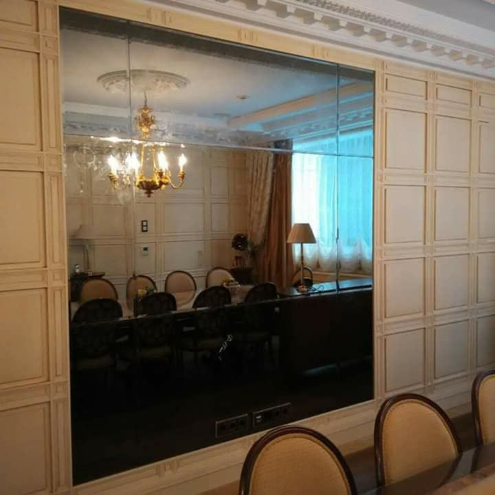 Телевизор в зеркальном панно от MIRROTECH
