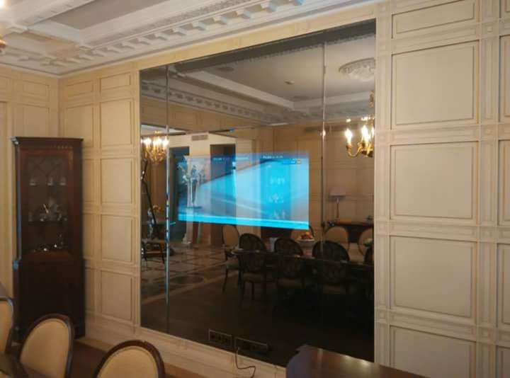 Телевизор в зеркальном панно от MIRROTECH