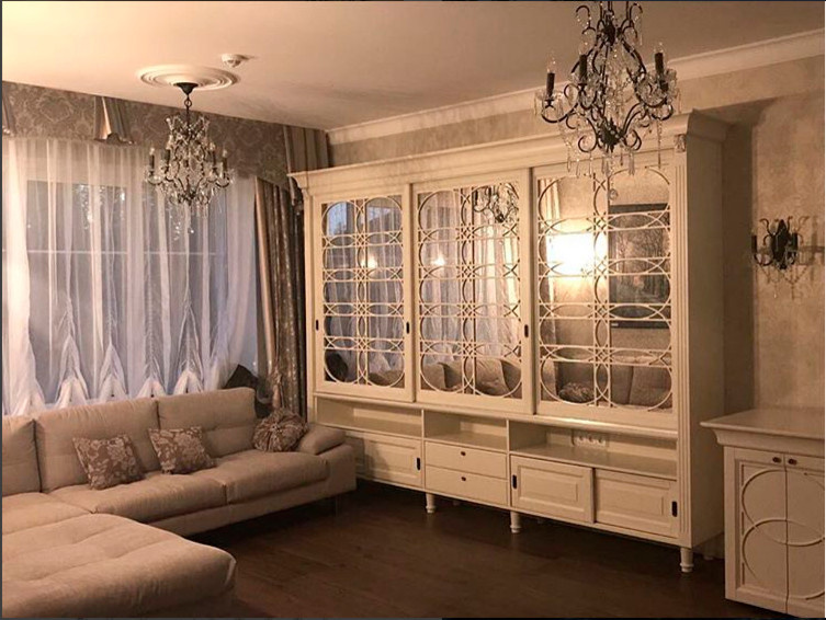 Шкаф для телевизора