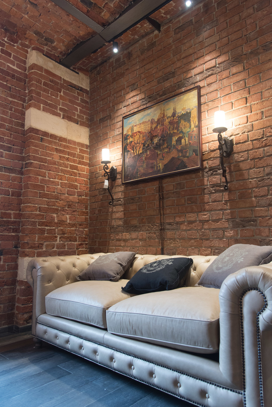 WINE HOUSE LOFT, квартира — 65 кв. м