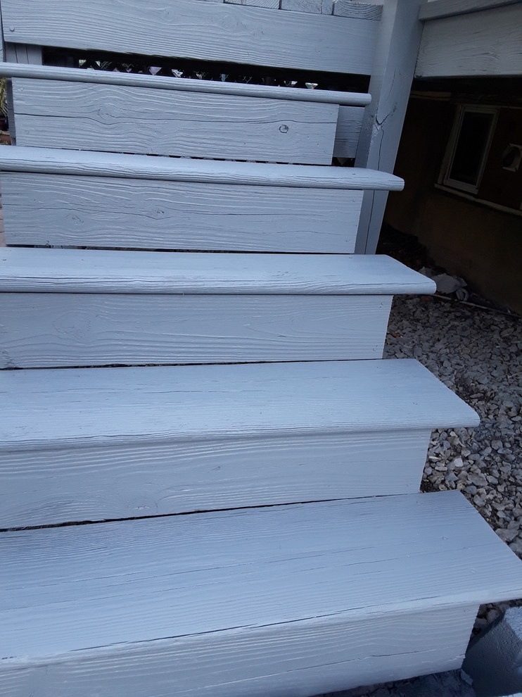 Painting deck in staten island