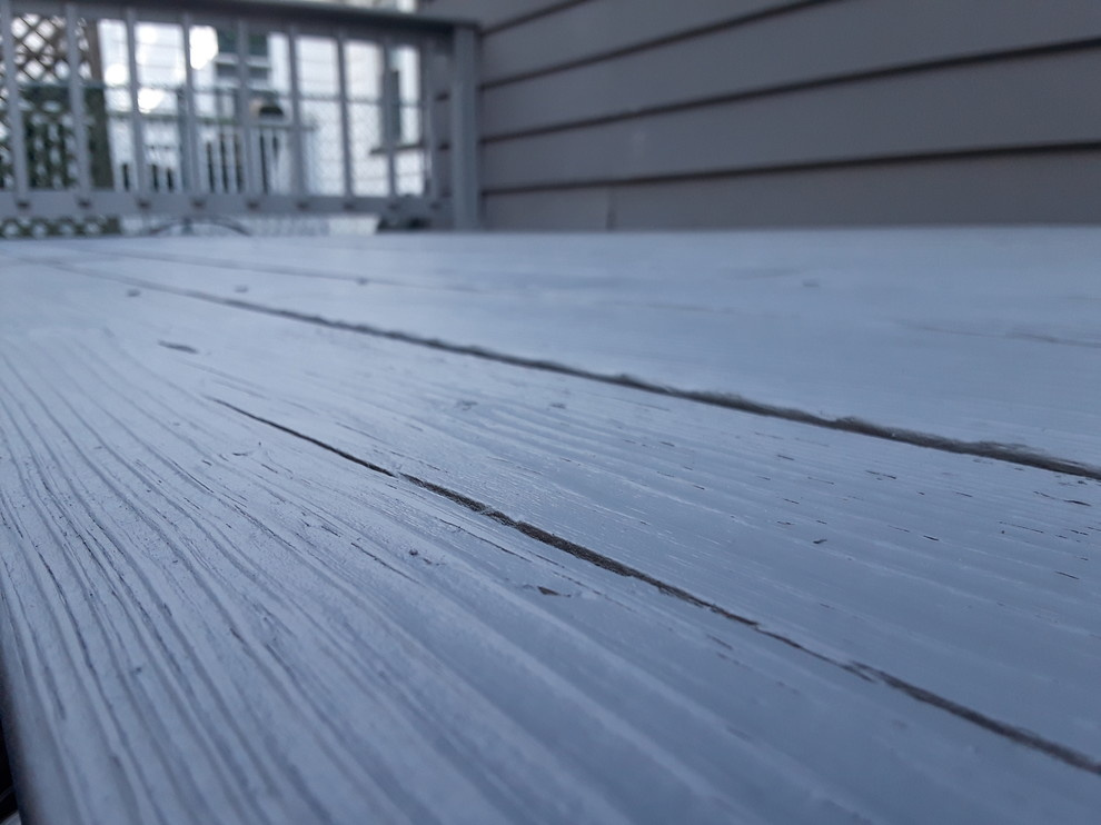 Painting deck in staten island