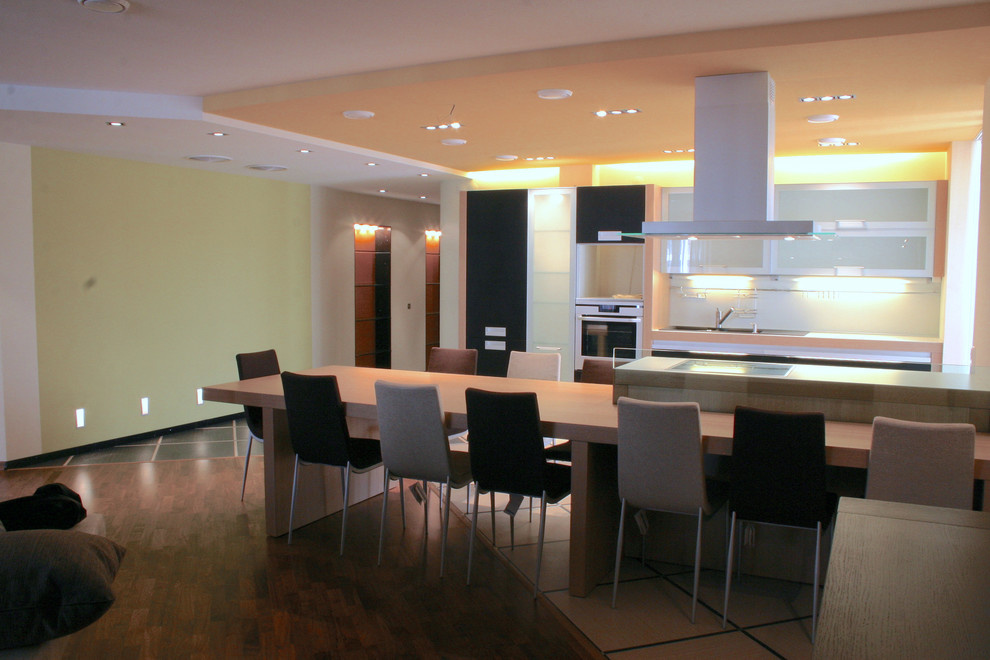 Трёшка двушка и однушка.