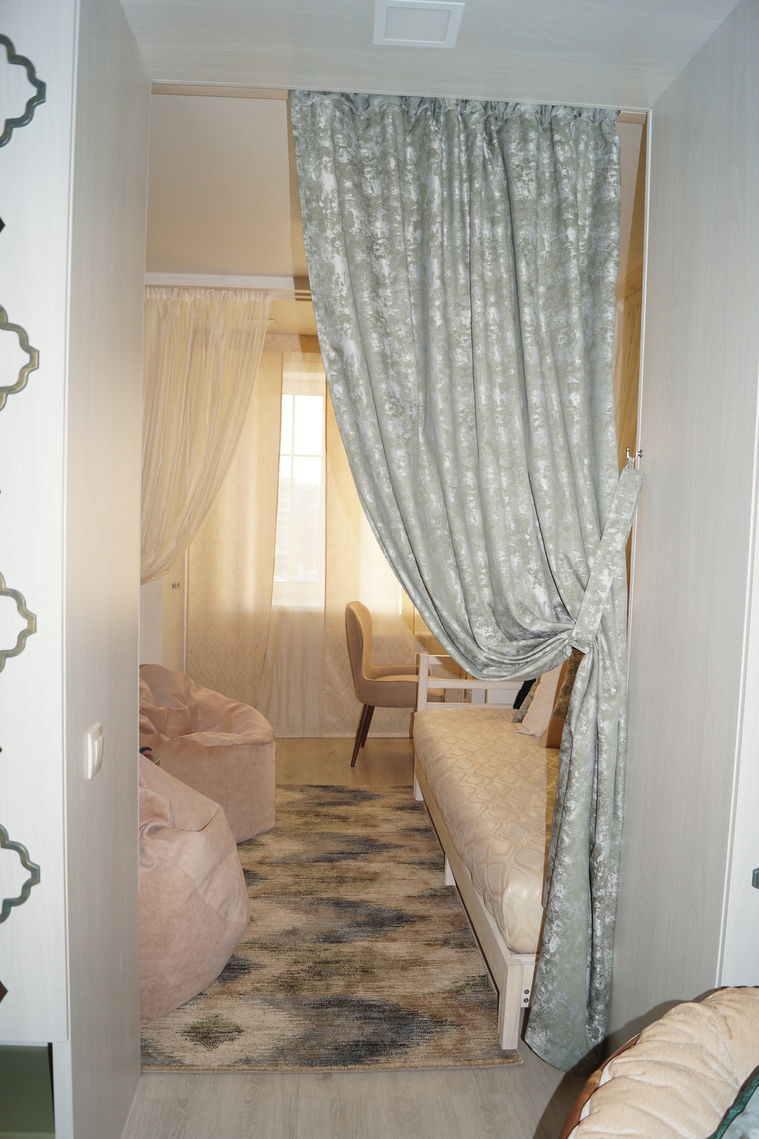 НЕобычная квартира (3-х комнатная квартира в стиле COOL&SHICK)