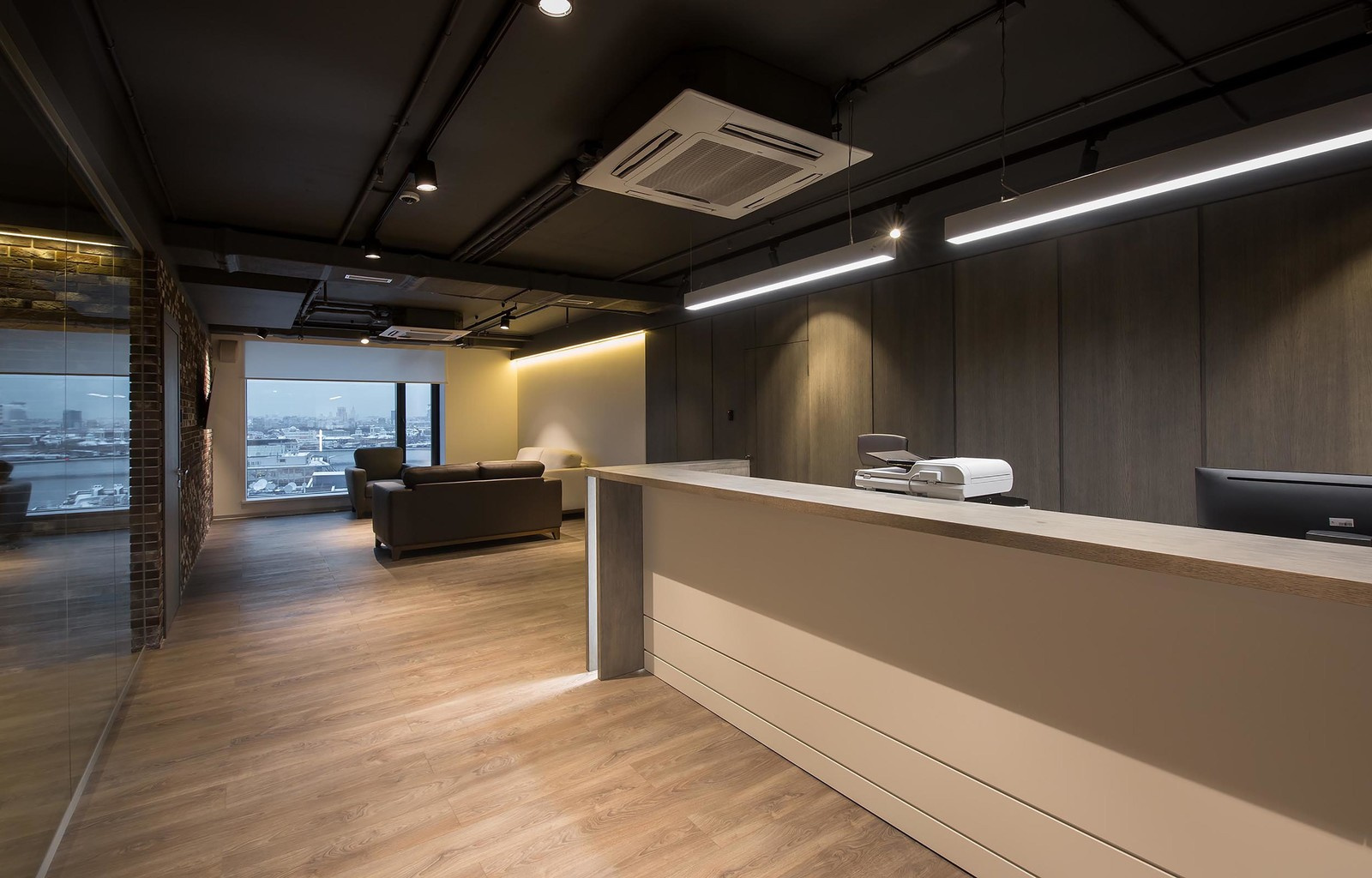 Офис на Новоданиловской наб