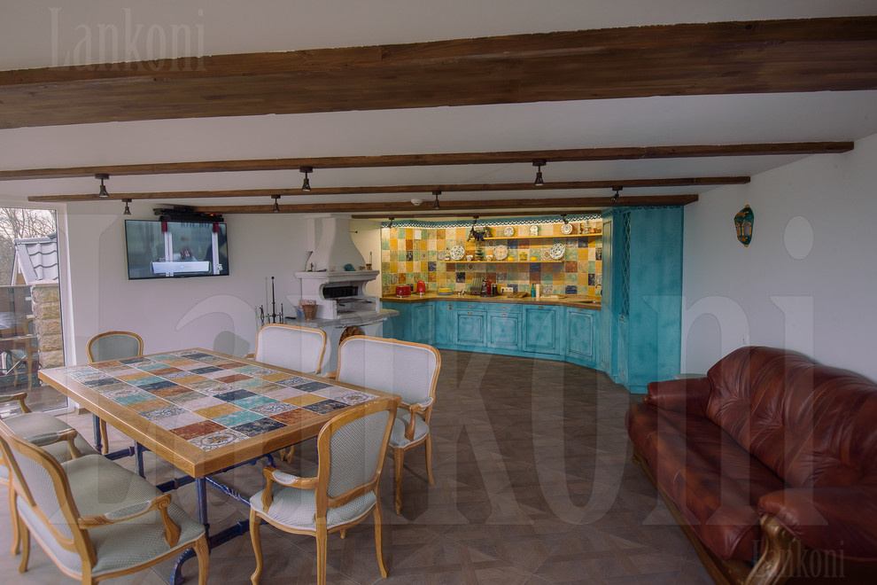 Летняя кухня в частном загороднем доме