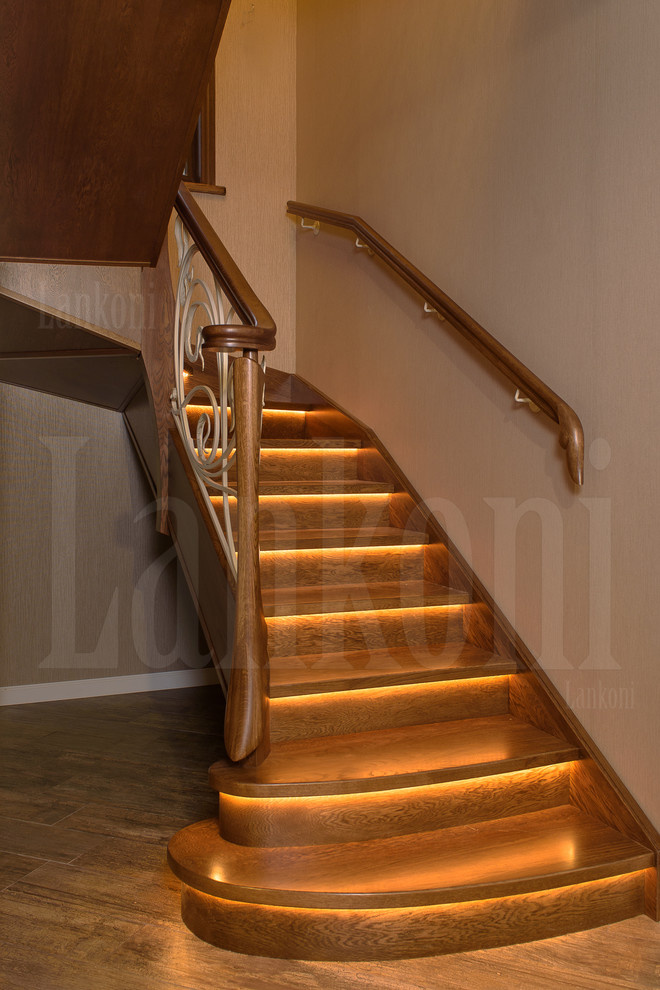 Лестница в частном загородном доме