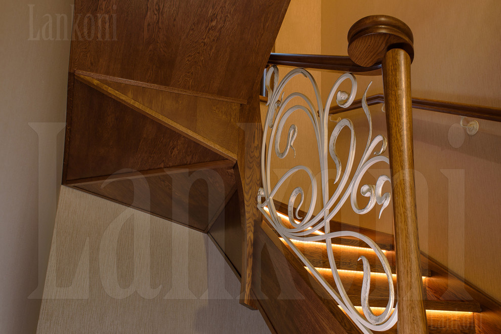 Лестница в частном загородном доме