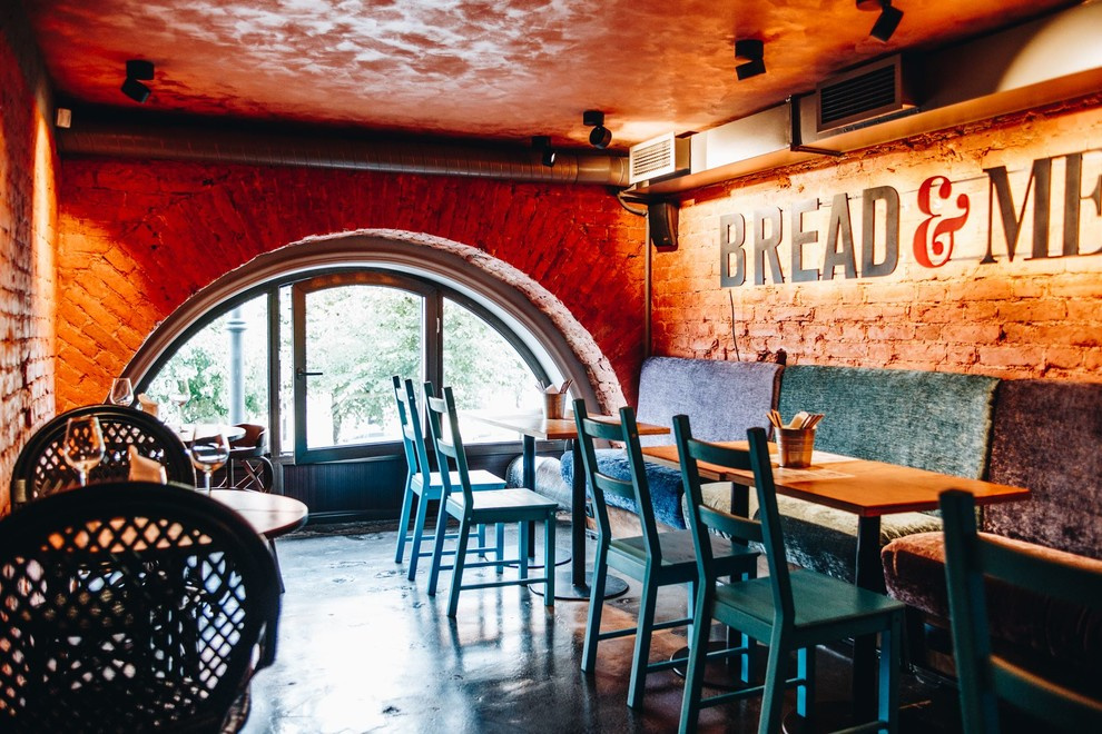 Интерьеры ресторана "Bread&Meat