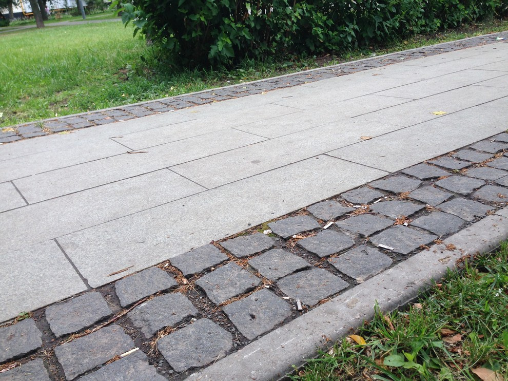 Мощение дорожек