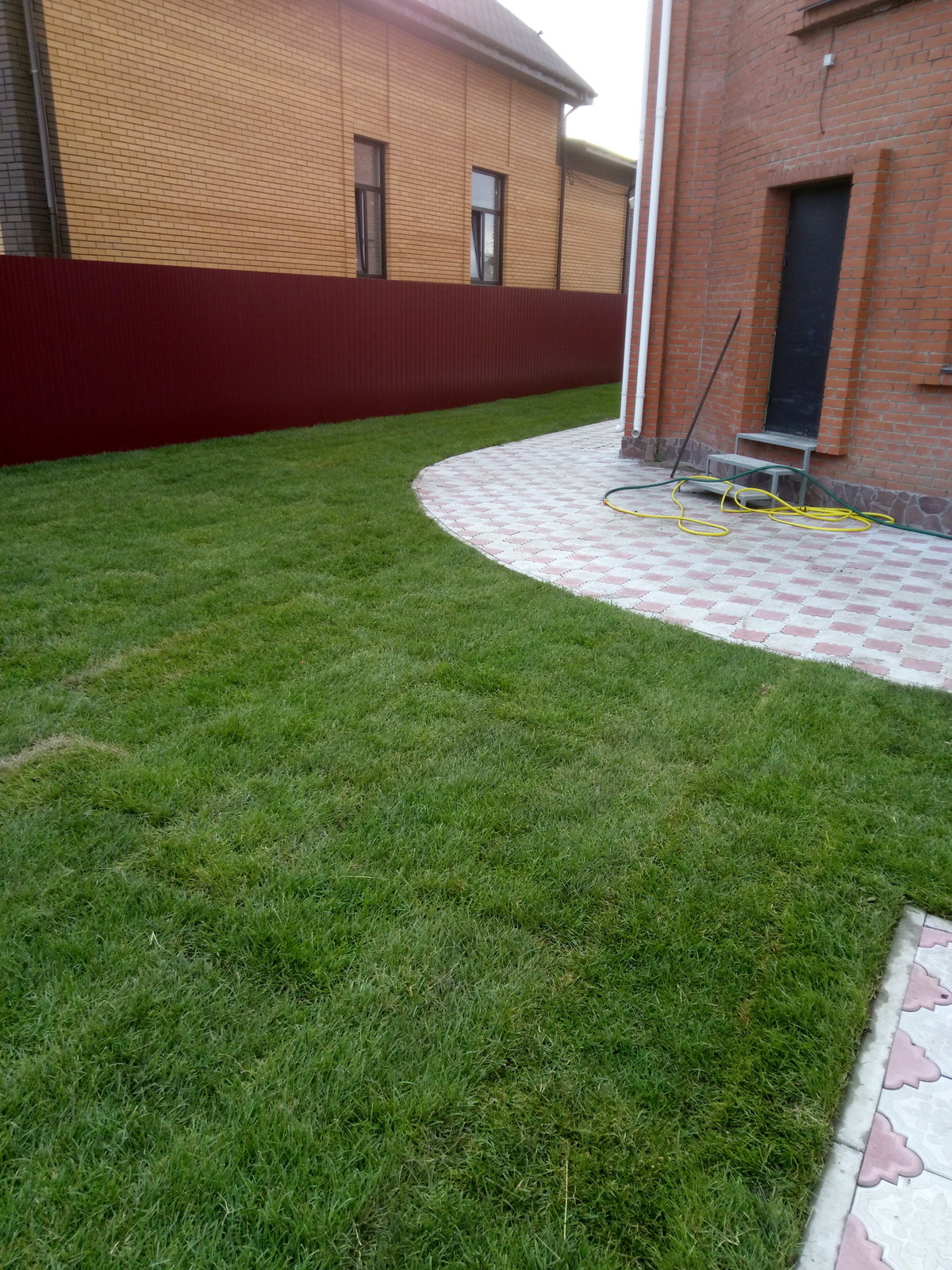 Частная территория (Чукреевка)