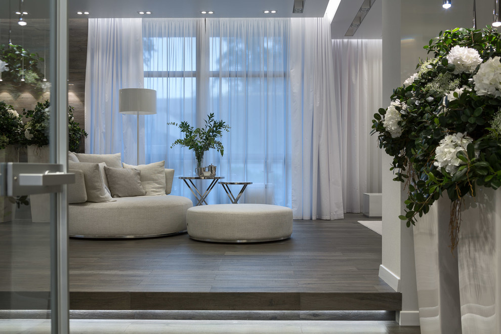 БЕЛЫМ ПО БЕЛОМУ