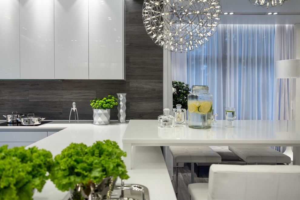 БЕЛЫМ ПО БЕЛОМУ